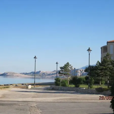 Apartment On Pag